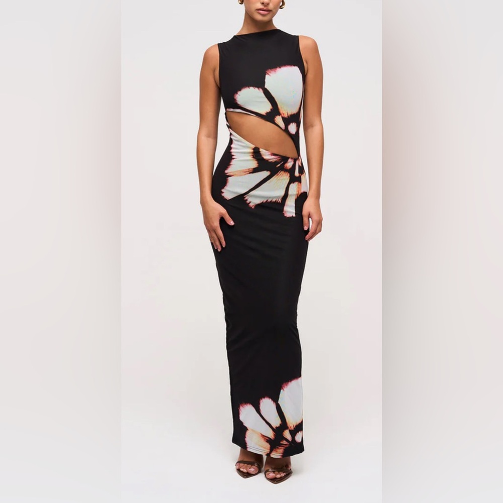 Maxi Dress with Cutout